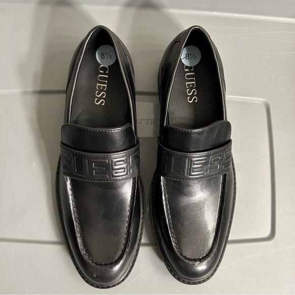 Brand New Guess Oxfords Shoes
